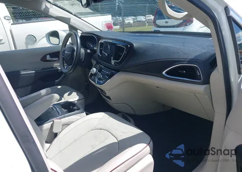 2018 Chrysler Pacifica Limited from USA, damaged, VIN 2C4RC1GG8JR116335